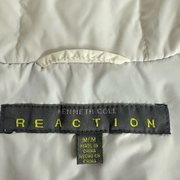 Woman's Kenneth Cole Reaction Down/Feather
Body warmer. Puffer Vest Ivory Sz M - Picture 13 of 13